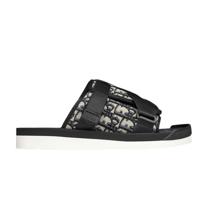 DR SANDAL
