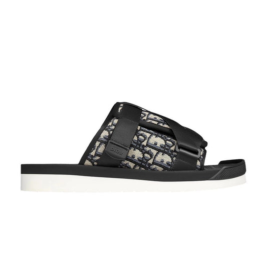 DR SANDAL