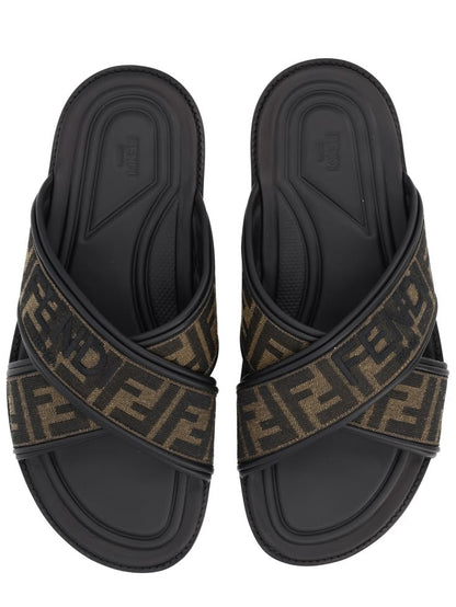 sandal Fendi Logo Slide
